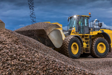 john_deere_904_p_tier_wheel_loader.62431681bc195.png - Machines Wiki