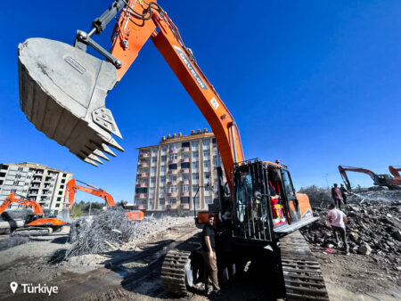 DEVELONCare-in-Turkiye.jpg - Machines Wiki