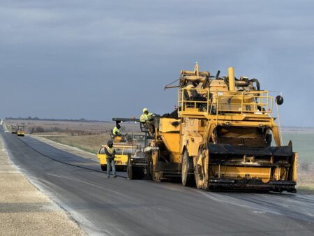 1205x0_s3-63610-1s3-63610-M-209_23-CM-100.jpg - Machines Wiki