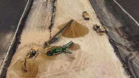 1205x0_s3-63687-1000aa1000.jpg - Machines Wiki