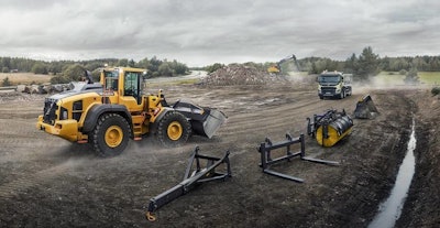 Volvo l110h wheel loader with dump truck