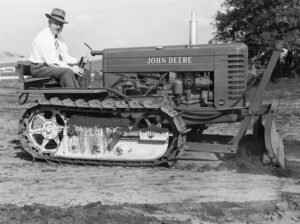 JD_75yr_Crawler_Vintage_-scaledjpg - Machines Wiki