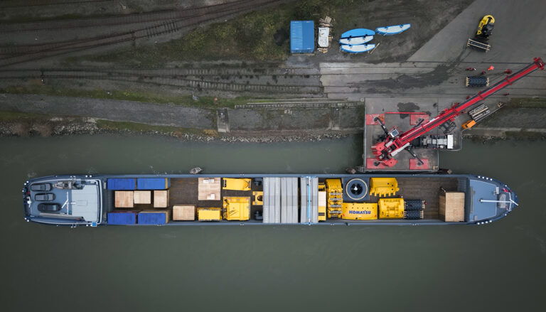 Komatsu’s first PC9000 is heading to Canada