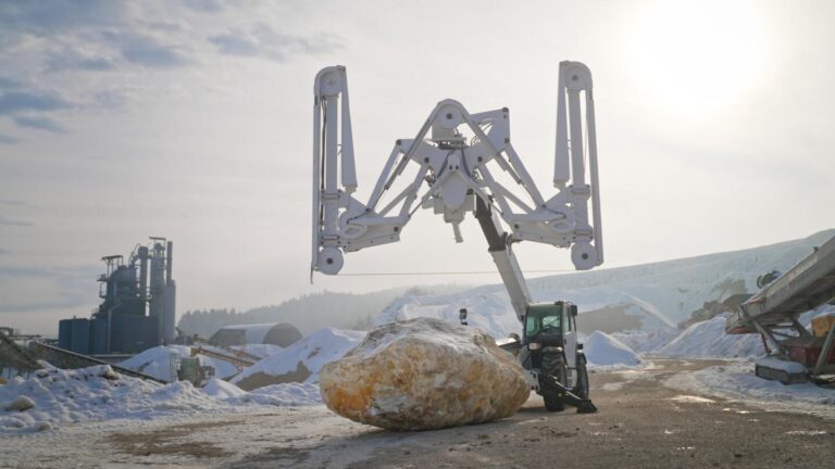 Schwing Introduces MDS 5034 Mobile Diamond Wire Saw for Mining Applications