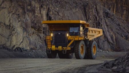 1752613168_61174_en_742fc_63232_cat-autonomous-haul-truck.jpg - Machines Wiki