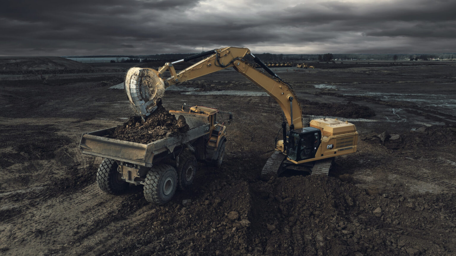 240210_AMI_XMOR-BHB-63-yard-Bucket_CAT-352-St-Thomas_Image2_Feb-2024-scaledjpg - Machines Wiki