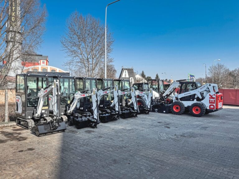 Bobcat Strengthens Czech Rental Market with Major Machine Delivery