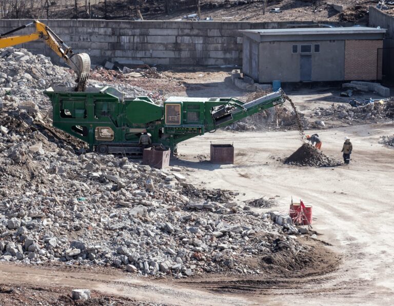 Mobile Crushers and Screeners Global Market to Grow to USD 5,509.8M by 2032