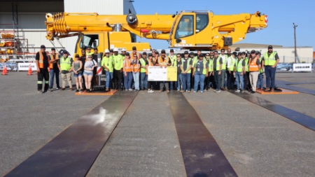 1758907752_61638_en_5aa98_63735_liebherr-game-of-cranespng - Machines Wiki