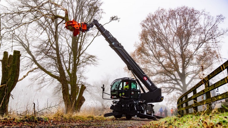 1759966403_61668_en_4c8ed_63831_magni-rth631-rotating-telehandlerjpg - Machines Wiki