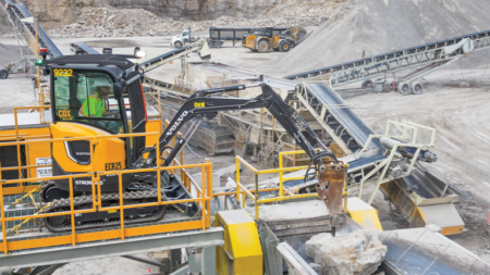 1761863932_61930_en_46afb_64016_volvo-ecr25-electric-cox-constructionpng - Machines Wiki