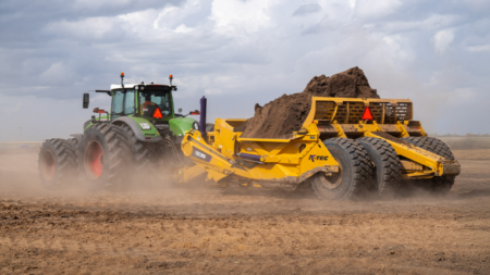 1761871249_61937_en_76168_64025_k-tec-1230-topsoil-scraperpng - Machines Wiki