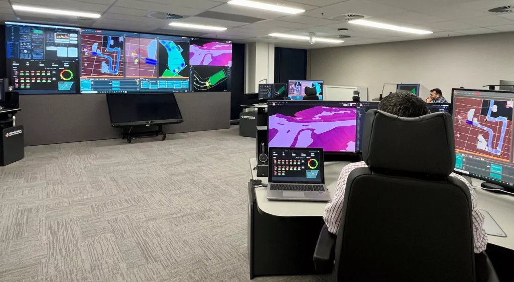 - Machines Wiki "Technological Centre of Excellence" remote support center for the mining dump truck Autonomous Haulage System