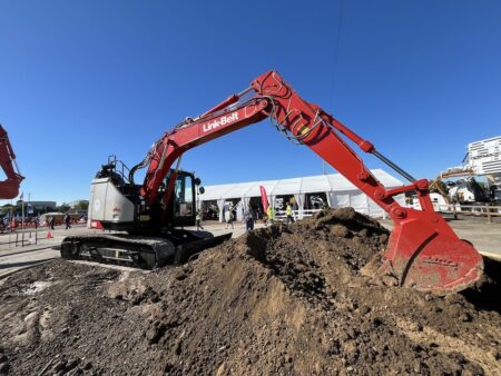 link-belt-145-wideshotS15QFyxVfzjpg - Machines Wiki