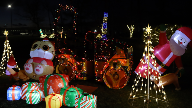 Volvo to support nonprofits this December with Volvo Holiday Lights display