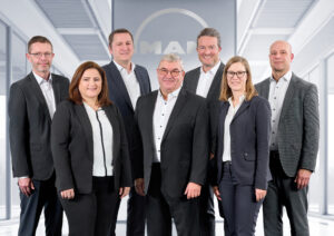 manengines_management-team_2025-11_a4_300dpi-scaledjpg - Machines Wiki