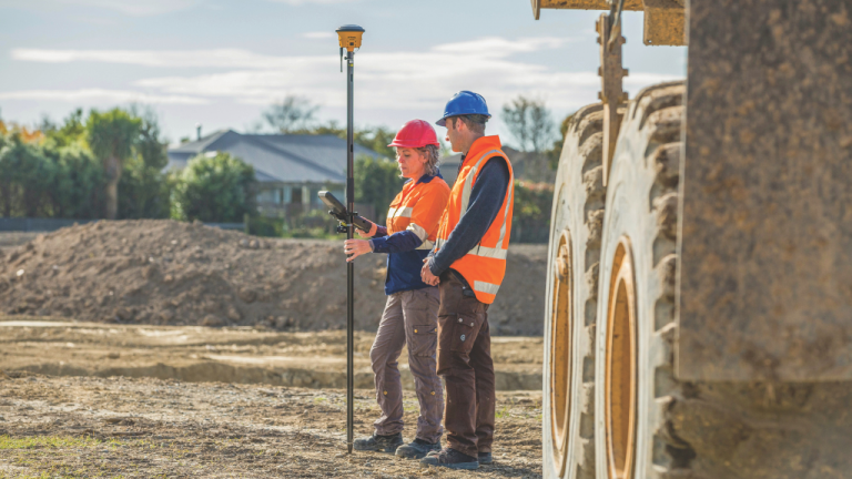 1764646136_62157_en_960f1_64224_trimble-surveryingpng - Machines Wiki