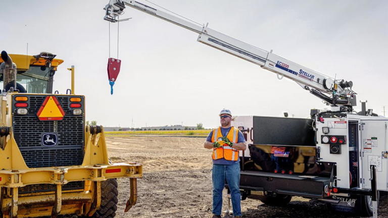 1764711179_62249_en_2d8f4_64311_stellar-electric-cranepng - Machines Wiki