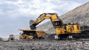 (VIDEO) Boost load-haul cycle efficiency with Cat’s next-gen hydraulic mining shovel