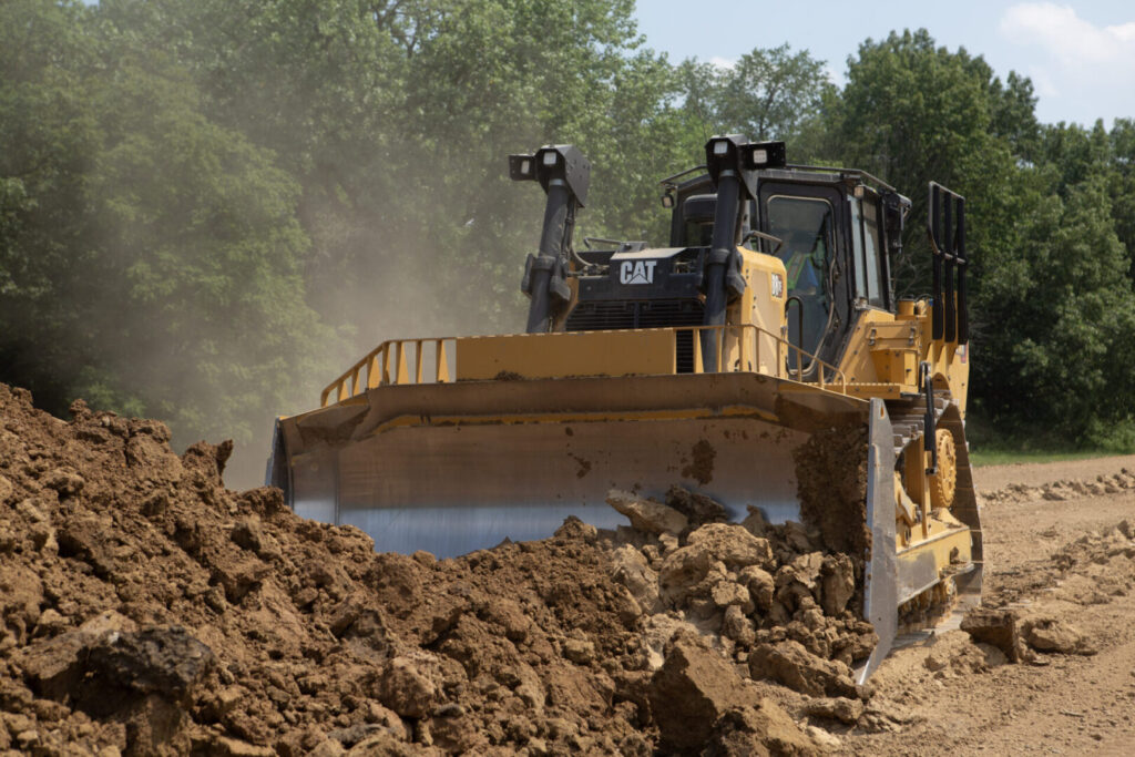 The D8 XE: Caterpillar introduces electric drive for its D8-size dozer