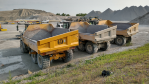 1776188123_63398_en_e0d43_65500_philippi-hagenbuch-truckspng - Machines Wiki