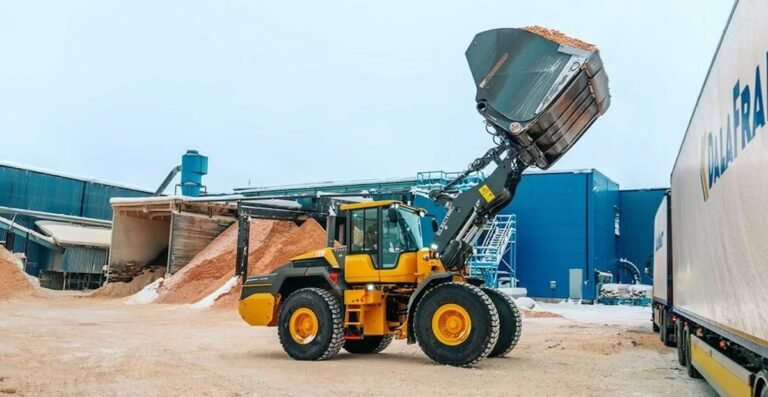 volvo-l120-electric-test-2J9rzu1wlWojpg - Machines Wiki