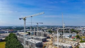 Image-Irish-Crane-Lifting-supplies-five-Raimondi-scaledjpg - Machines Wiki