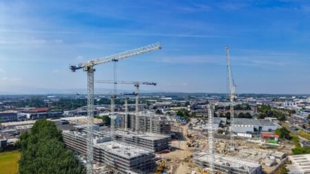 Image-Irish-Crane-Lifting-supplies-five-Raimondi-scaledjpg - Machines Wiki