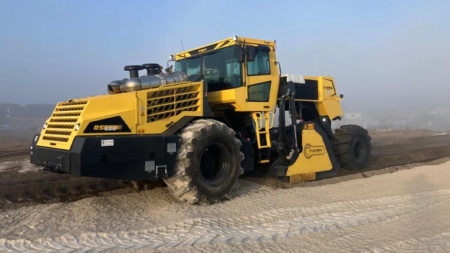 1791996736_64601_en_49ac1_66830_bomag-rs-650-2-stabilizer-recyclerpng - Machines Wiki