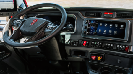 1793328030_64698_en_df8a1_66935_kenworth-cab-interiorpng - Machines Wiki